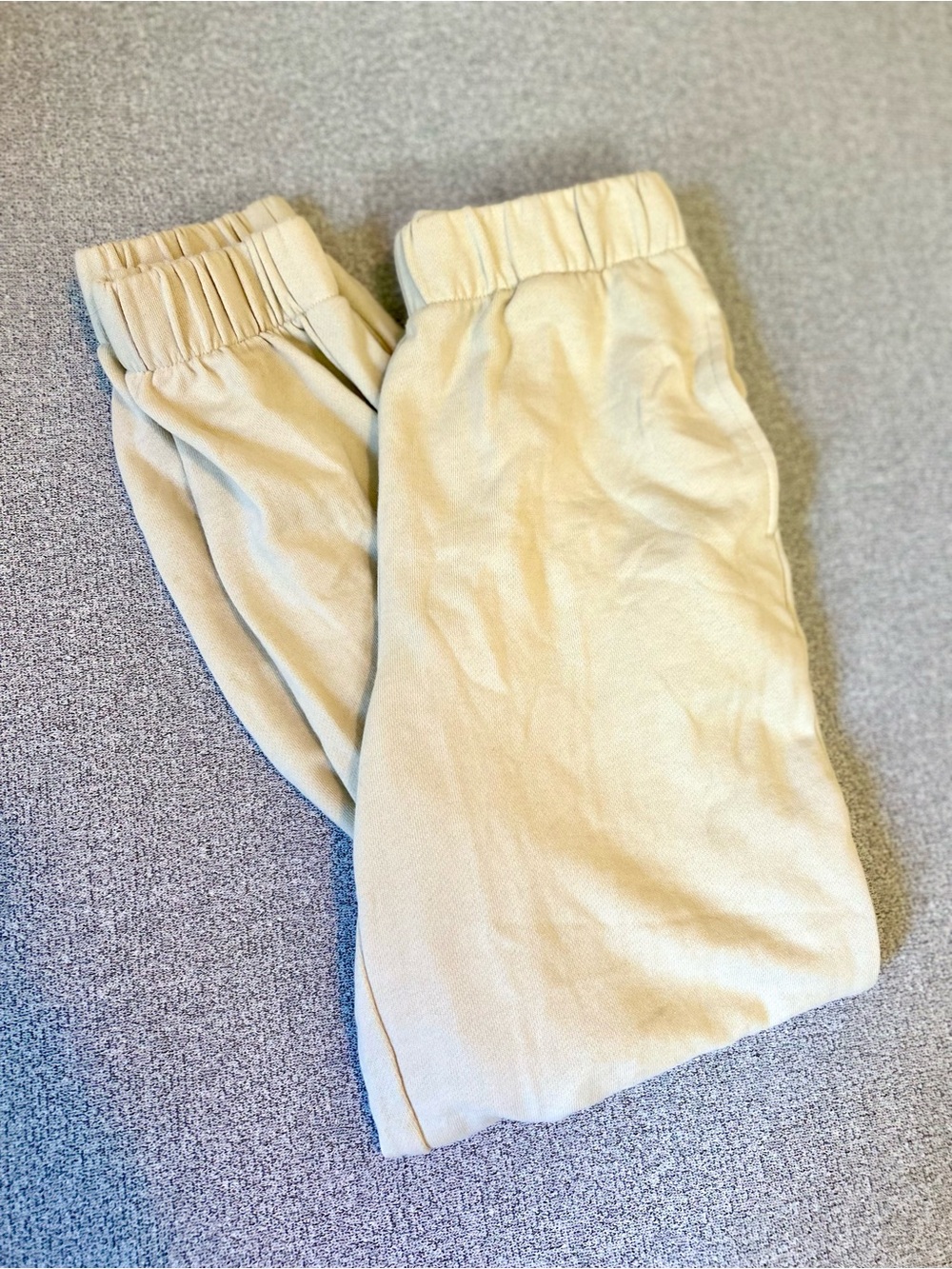 Gap Cream Fleece Jogger Sweatpants Womens Size XS Elastic Waist Neutral Lounge